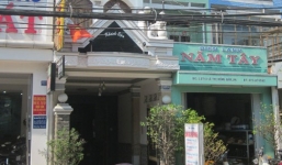 Vợ chồng Việt kiều Mỹ báo mất 9.000 USD trong khách sạn